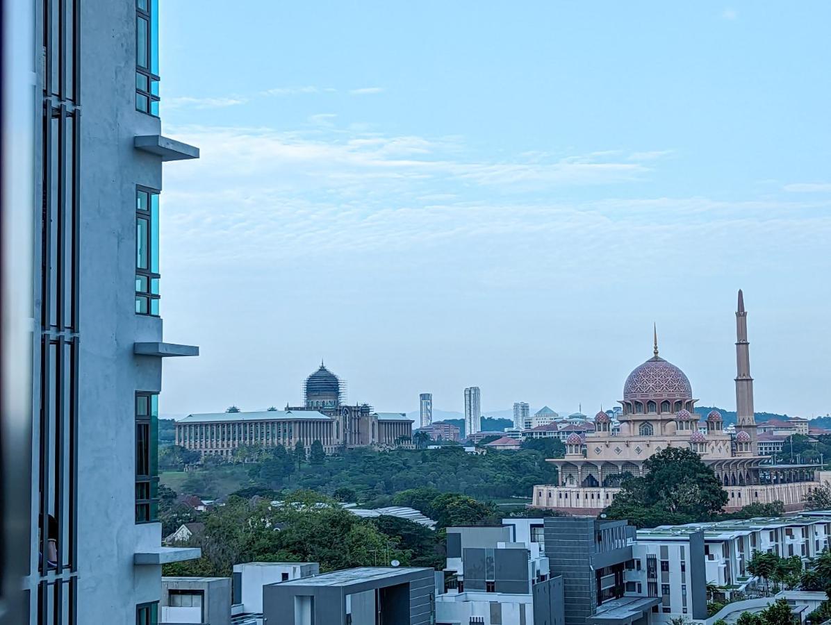 Az Homestay Putrajaya Exterior foto